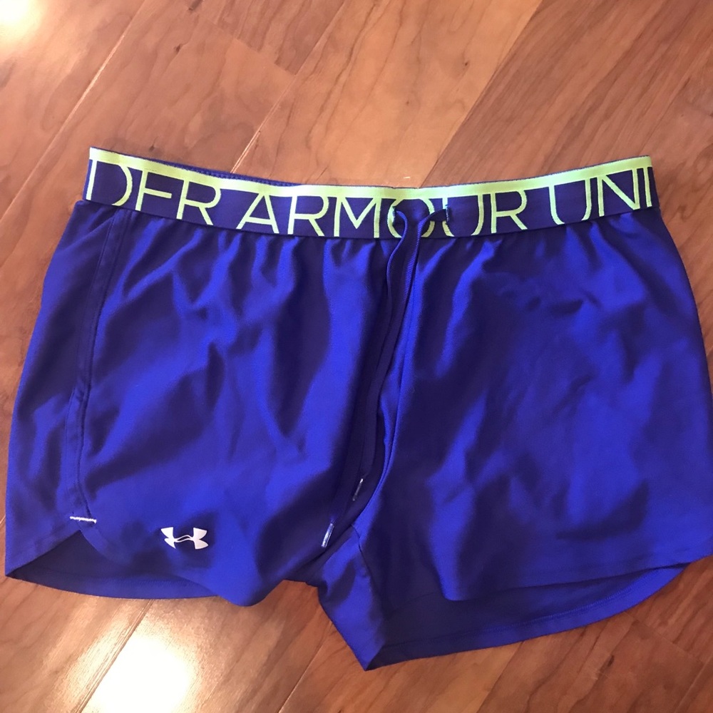 Sports shorts